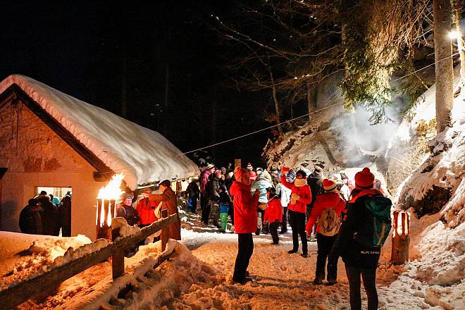 Ciaspolata al chiaro di luna alla segheria dei mein