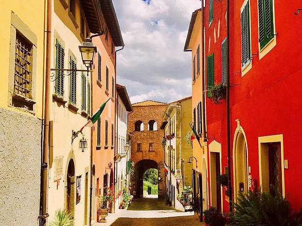 Montecarlo, trek & chocolate