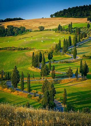 Trekking dei borghi da monticchiello a montepulciano