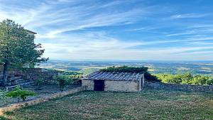 Mensano e la pieve di san giovanni battista