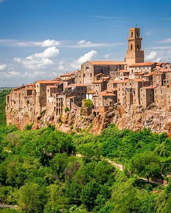 Pitigliano e le vie delle cave