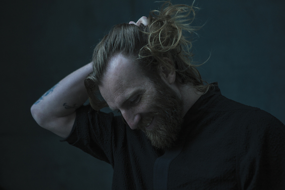 Ben frost feat. greg kubacki & tarik barri live av  noémi büchi live