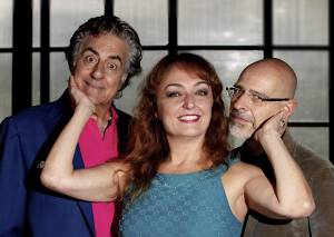 sul palco il debutto di  cocktail x 3