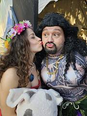 Parte il fantabaci al fantastico mondo di lunghezza per il world kiss day 14 aprile 2024