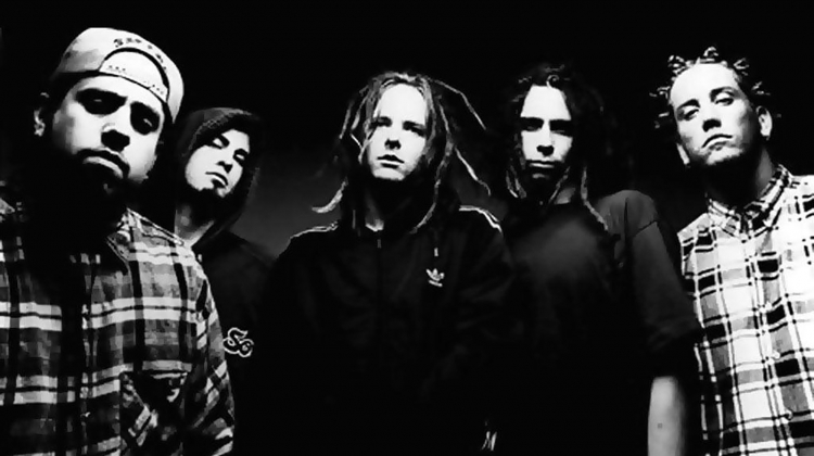30 years of korn | kornea live al traffic live club