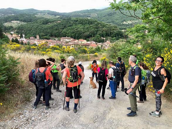 La riserva naturale di castelvecchio con visita archeologica