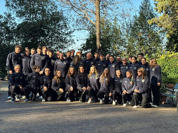 Marching band di bedizzole in concerto alla pista di pattinaggio di montichiari