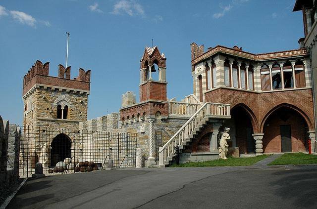 Le mura raccontano, storia di castello d’albertis - visita accompagnata