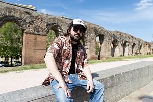 Piotta & co. in concerto a roma sul palco della festa cgil a villa lazzaroni