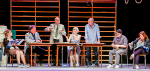 Teatro golden debutta: sottobanco, al via campagna salva libri a rischio estinzione