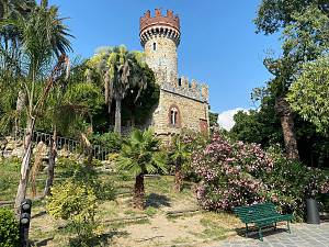 Travel journals: visita e laboratorio a castello d'albertis