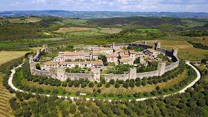 La via francigena di monteriggioni