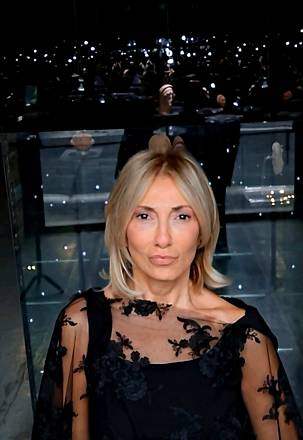 L'arte racconta la musica. otto tele trasformate in spartiti con una live experience dell'artista maria luisa d'eboli.