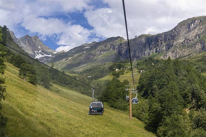 Pic nic in quota con funivia e ricerca erbe