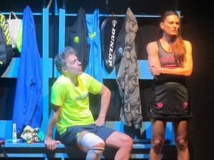 Il teatro golden diventa un campo di padel. debutta il padel nostro con danilo da santis,